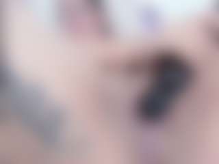 malley-adams's Live Sex Cam Show