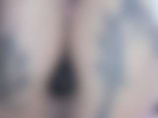malley-adams's Live Sex Cam Show