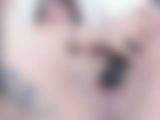 malley-adams's Live Sex Cam Show