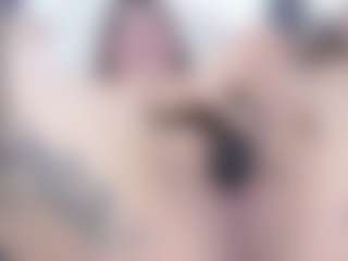 malley-adams's Live Sex Cam Show