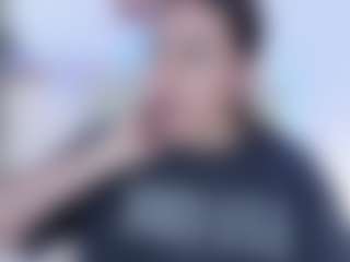 malley-adams's Live Sex Cam Show