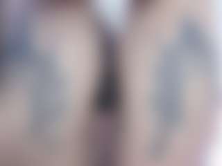 malley-adams's Live Sex Cam Show