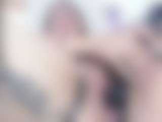 malley-adams's Live Sex Cam Show