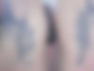 malley-adams's Live Sex Cam Show