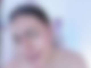 malley-adams's Live Sex Cam Show