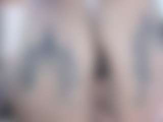 malley-adams's Live Sex Cam Show