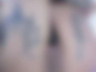 malley-adams's Live Sex Cam Show
