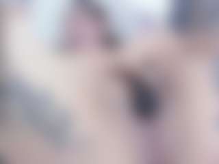 malley-adams's Live Sex Cam Show