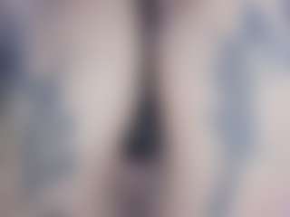 malley-adams's Live Sex Cam Show