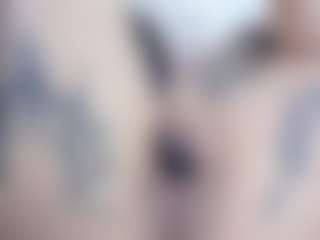 malley-adams's Live Sex Cam Show