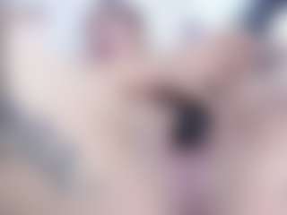 malley-adams's Live Sex Cam Show