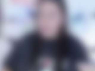 malley-adams's Live Sex Cam Show