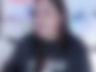 malley-adams's Live Sex Cam Show