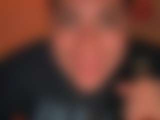malley-adams's Live Sex Cam Show