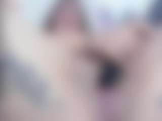 malley-adams's Live Sex Cam Show