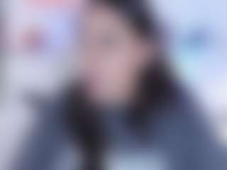 Live cam show with malley-adams - Curvy Small Tits on Camming Site