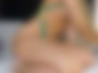 Live cam show with Annyy-Rosse - Blonde Hair on live18s.com
