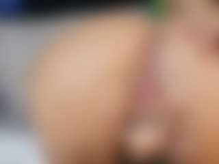 Annyy-Rosse's Live Sex Cam Show