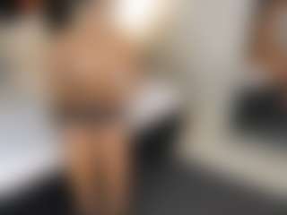 Annyy-Rosse's Live Sex Cam Show