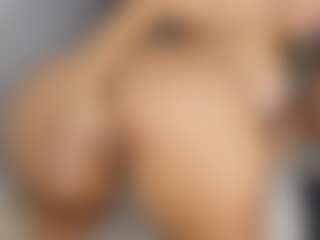 Annyy-Rosse's Live Sex Cam Show