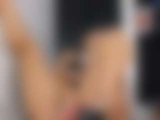 Annyy-Rosse's Live Sex Cam Show