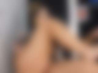 Annyy-Rosse's Live Sex Cam Show
