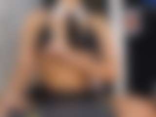 Annyy-Rosse's Live Sex Cam Show
