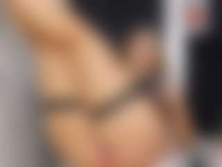 Annyy-Rosse's Live Sex Cam Show