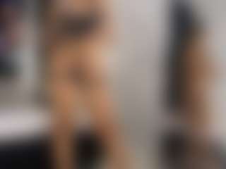 Annyy-Rosse's Live Sex Cam Show