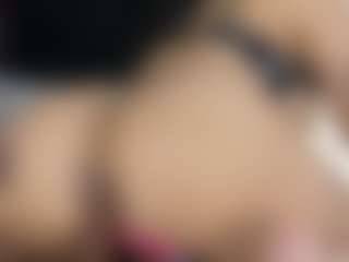 Annyy-Rosse's Live Sex Cam Show