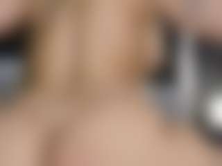 Annyy-Rosse's Live Sex Cam Show