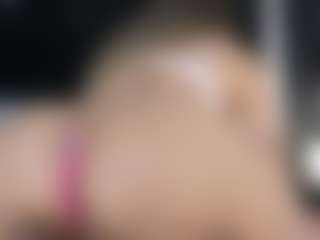 Annyy-Rosse's Live Sex Cam Show