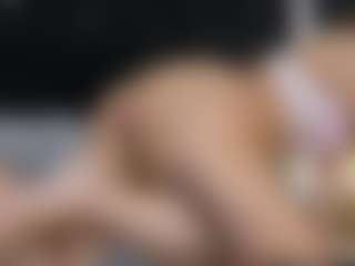 Annyy-Rosse's Live Sex Cam Show