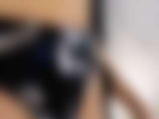 Annyy-Rosse's Live Sex Cam Show