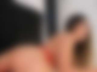 Live cam show with Annyy-Rosse - Blonde Hair Curvy on Adult Interactions
