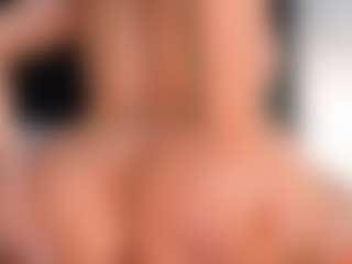 Live cam show with Annyy-Rosse - Athletic Dildo on AdultVida.com