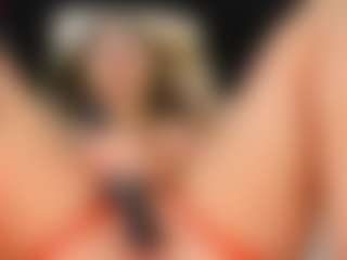 Live cam show with Annyy-Rosse - Athletic BBW on TeamSkeetLive