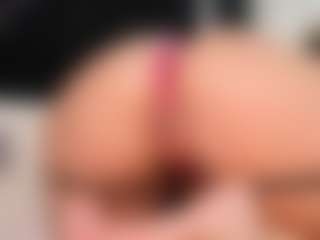 Annyy-Rosse's Live Sex Cam Show