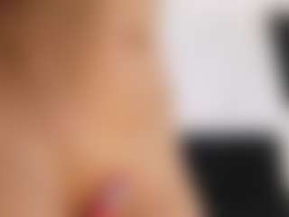 Live cam show with Annyy-Rosse - Athletic Spank on Camsoda