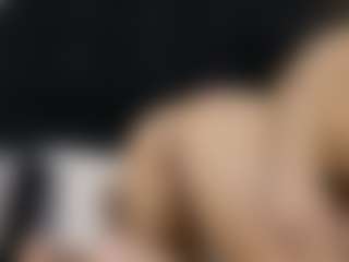 Annyy-Rosse's Live Sex Cam Show