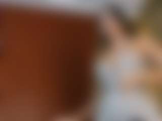 Live cam show with Annyy-Rosse - Latina on CamSodaAdn | colombia