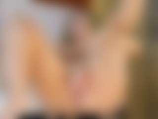 Live cam show with Annyy-Rosse - BBW on ObeyMaria