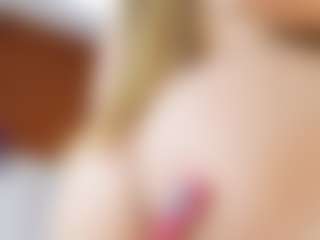 Show live cam dengan Annyy-Rosse - Striptease di Camsoda