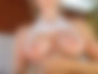 Live cam show with Annyy-Rosse - Camel Toe on dropp.cam