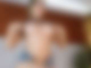 Live cam show with Annyy-Rosse - Erotic Dance on Soda Cam