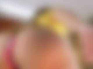 Live cam show with Annyy-Rosse - Blonde Hair Curvy on Camsoda