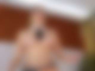 Annyy-Rosse's Live Sex Cam Show