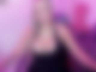 Live cam show with sararesstrepo1 - Middle Aged on Camsoda