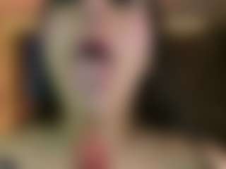 CHARRLOTTEGREY's Live Sex Cam Show