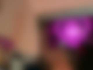 Live cam show with CHARRLOTTEGREY - Bedroom on Porn Luv